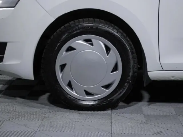 Skoda Rapid, I Рестайлинг — фото 9