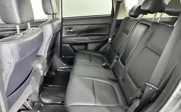 Mitsubishi Outlander, III Рестайлинг 2 — фото 10