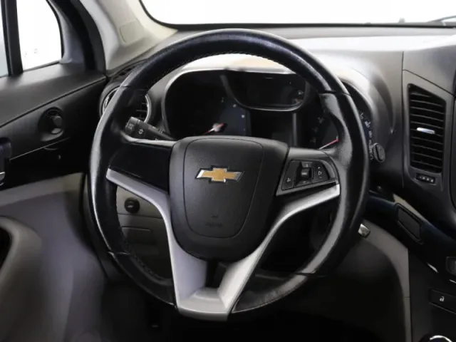 Chevrolet Orlando — фото 15