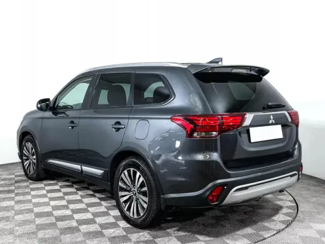 Mitsubishi Outlander, III Рестайлинг 3 — фото 7