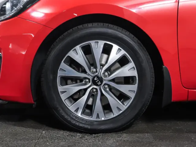 Kia Ceed, II Рестайлинг — фото 10