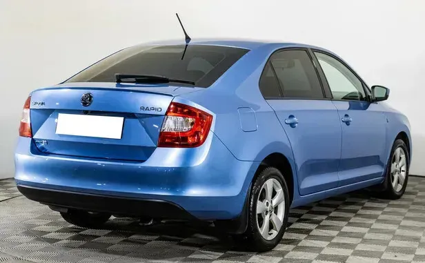 Skoda Rapid, I — фото 2