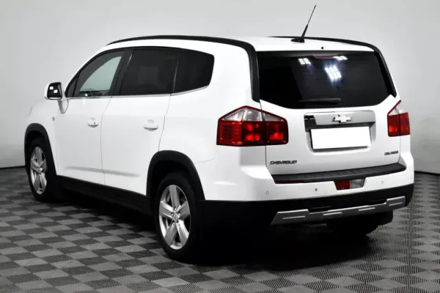 Chevrolet Orlando — фото 7
