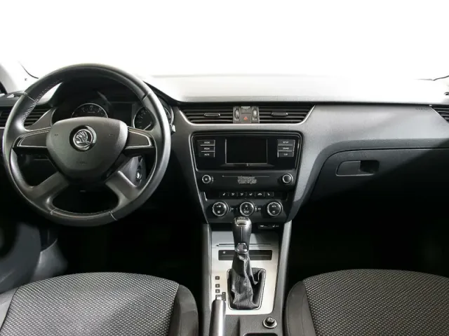 Skoda Octavia, III — фото 11