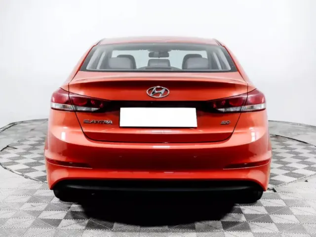 Hyundai Elantra, VI (AD) — фото 5