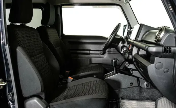 Suzuki Jimny, IV — фото 11