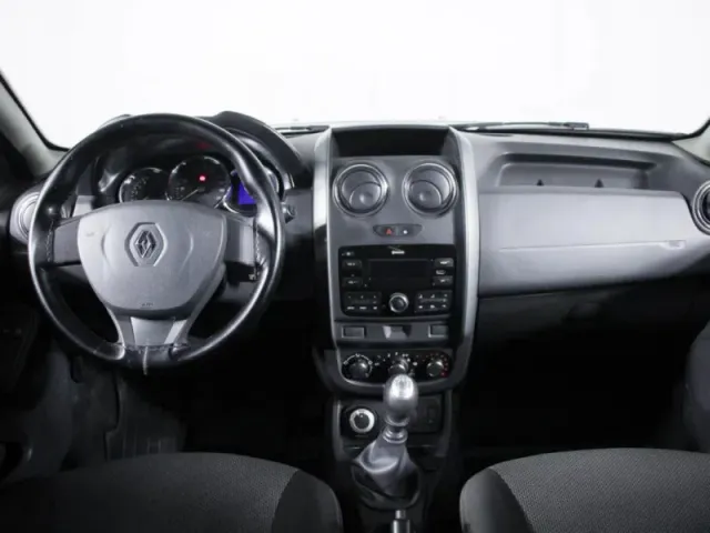 Renault Duster, I Рестайлинг — фото 13