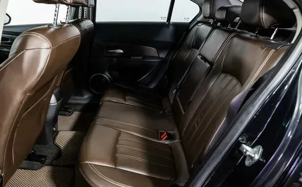 Chevrolet Cruze, I Рестайлинг — фото 6