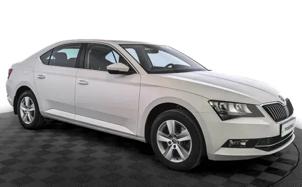 Skoda Superb, III — фото 3