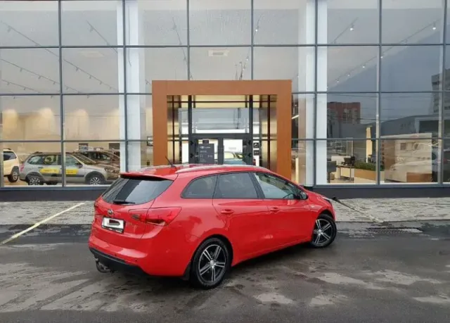 Kia Ceed, II Рестайлинг — фото 3