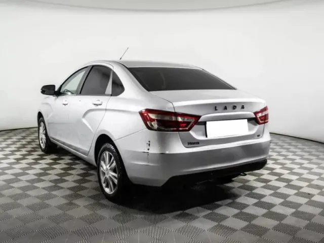 LADA Vesta, I — фото 7