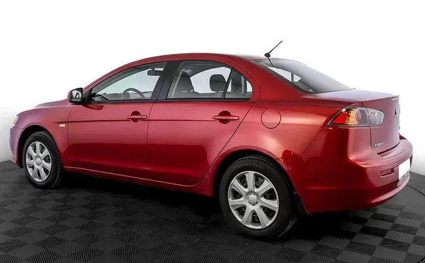 Mitsubishi Lancer, X Рестайлинг — фото 4