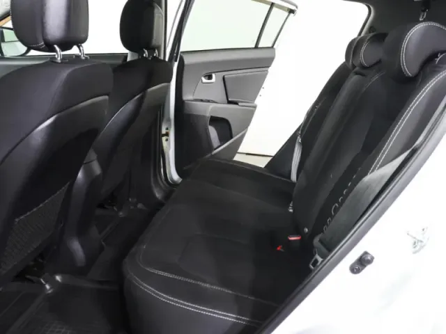 Kia Sportage, III — фото 18