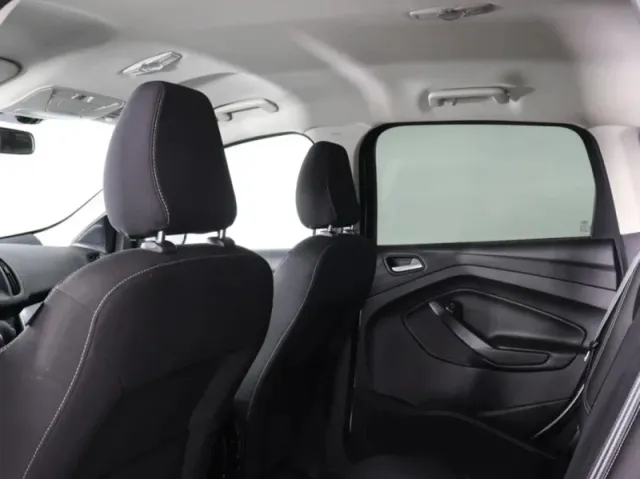 Ford Kuga, II Рестайлинг — фото 13