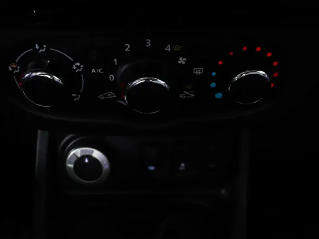 Renault Duster, I Рестайлинг — фото 12
