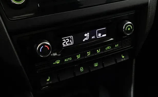 Skoda Rapid, I Рестайлинг — фото 9