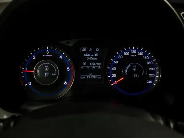 Hyundai i40, I Рестайлинг — фото 10