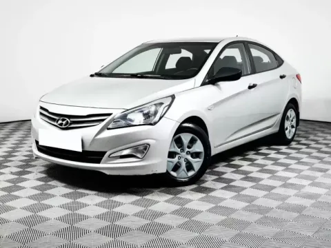 Hyundai Solaris, I Рестайлинг — фото 1