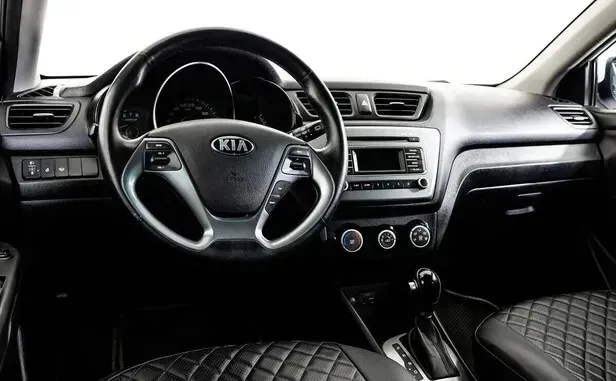 Kia Rio, III Рестайлинг — фото 25