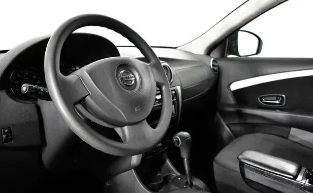 Nissan Almera, III (G15) — фото 7