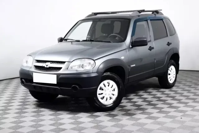 Chevrolet Niva — фото 1
