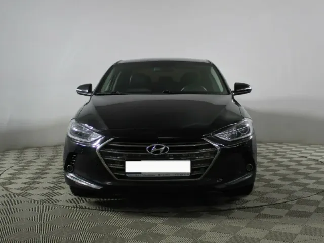 Hyundai Elantra, VI (AD) — фото 1