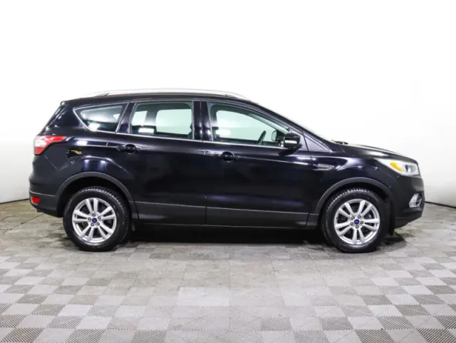 Ford Kuga, II Рестайлинг — фото 4