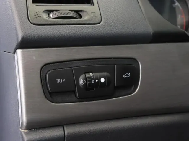 Geely Emgrand X7, I — фото 18
