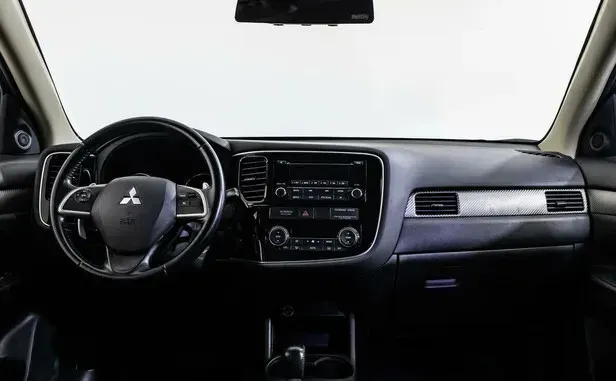 Mitsubishi Outlander, III Рестайлинг — фото 6