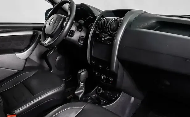 Renault Duster, I Рестайлинг — фото 7
