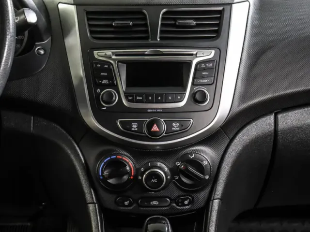 Hyundai Solaris, I Рестайлинг — фото 16