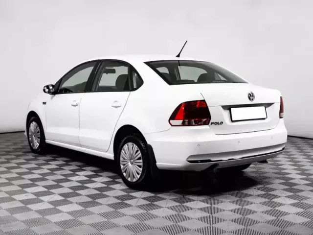 Volkswagen Polo, V Рестайлинг — фото 7