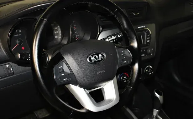 Kia Rio, III — фото 6