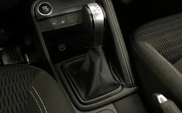 Renault Kaptur, I Рестайлинг — фото 10