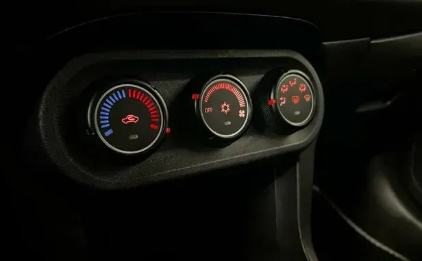 Mitsubishi Lancer, X Рестайлинг — фото 9