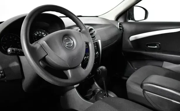 Nissan Almera, III (G15) — фото 8