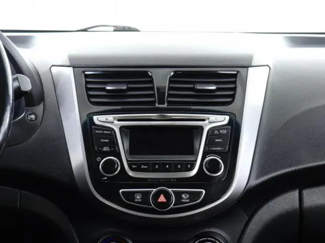 Hyundai Solaris, I Рестайлинг — фото 12