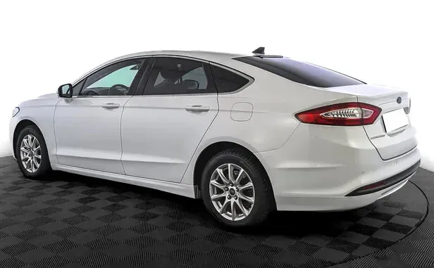 Ford Mondeo, V — фото 4