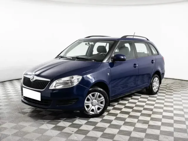 Skoda Fabia, II Рестайлинг — фото 1