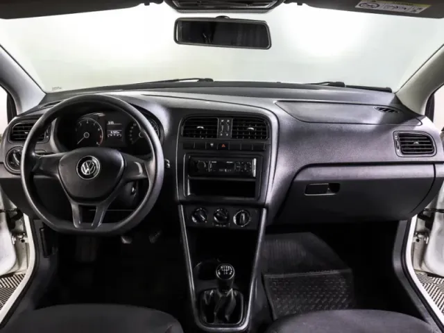 Volkswagen Polo, V Рестайлинг — фото 15