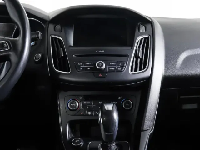 Ford Focus, III Рестайлинг — фото 10