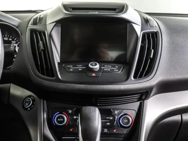 Ford Kuga, II Рестайлинг — фото 15