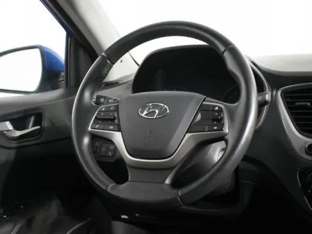 Hyundai Solaris, II — фото 18