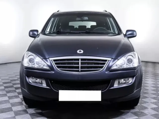 SsangYong Kyron, I Рестайлинг — фото 2