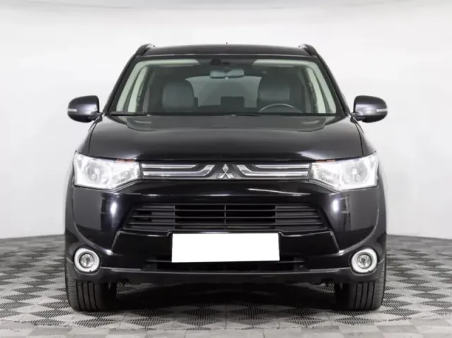 Mitsubishi Outlander, III — фото 2