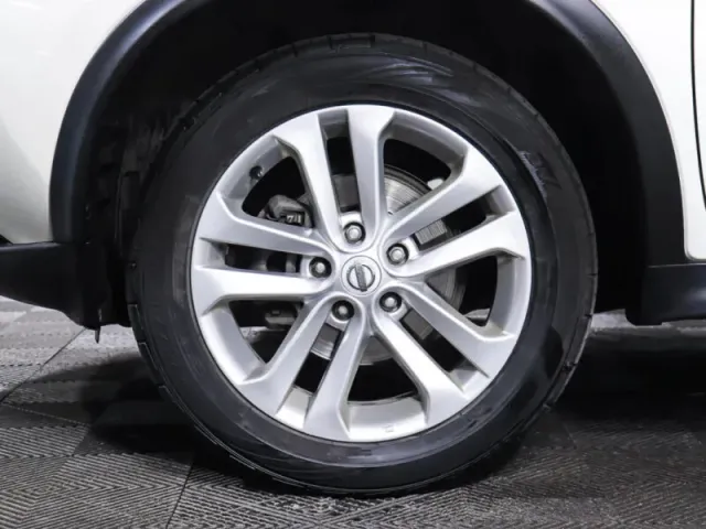 Nissan Juke, I Рестайлинг — фото 11