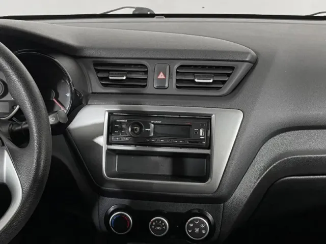 Kia Rio, III Рестайлинг — фото 10