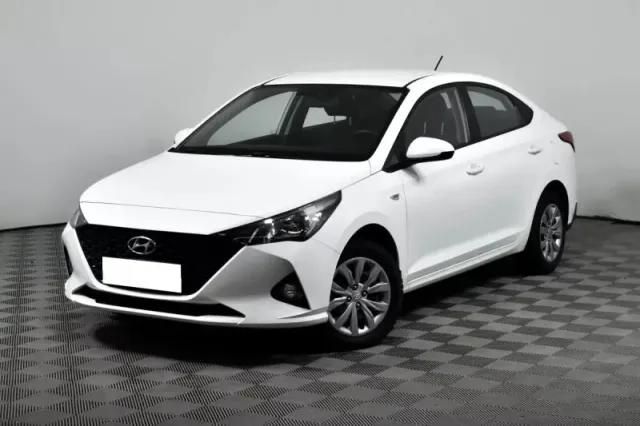 Hyundai Solaris, II Рестайлинг — фото 1
