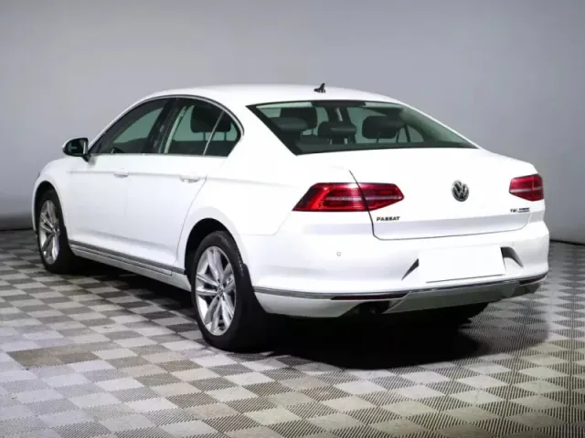 Volkswagen Passat, B8 — фото 6