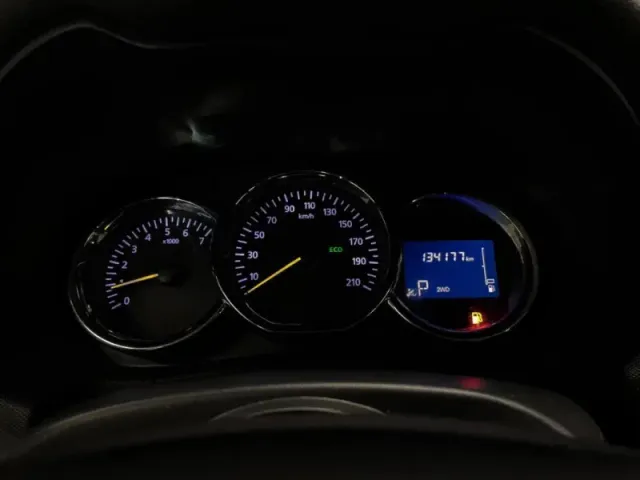 Renault Duster, I Рестайлинг — фото 12